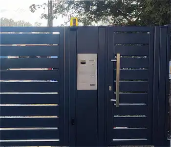 Alfen, siłownik roger zintegrowany ze słupkiem, ogrodzenie, aluminiowe